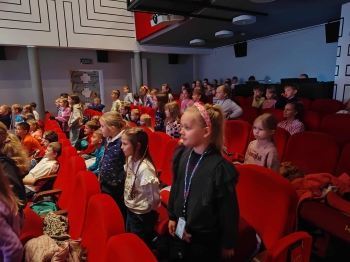 teatr 1