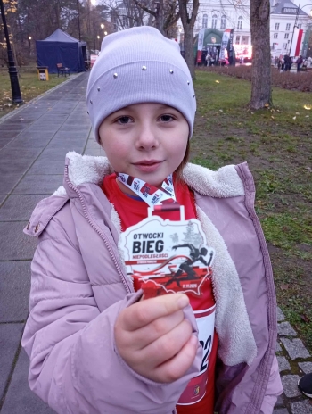 3dfdb4c8-8e70-4b83-adc1-19ed1ee932c0 (1)