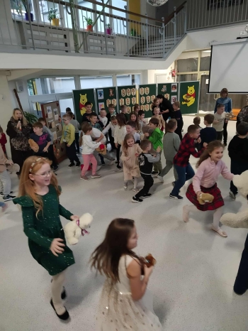 6f15fdf5-74f4-469d-9dc7-e3fdb7bcb1bd