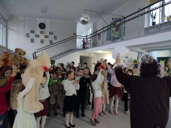 99940bc1-b4f2-4013-befb-4bd7d4c90cf3