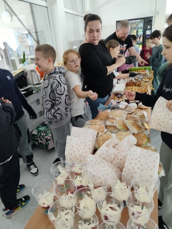 5a0ee1d2-dc7b-4440-96df-a835ea77860e