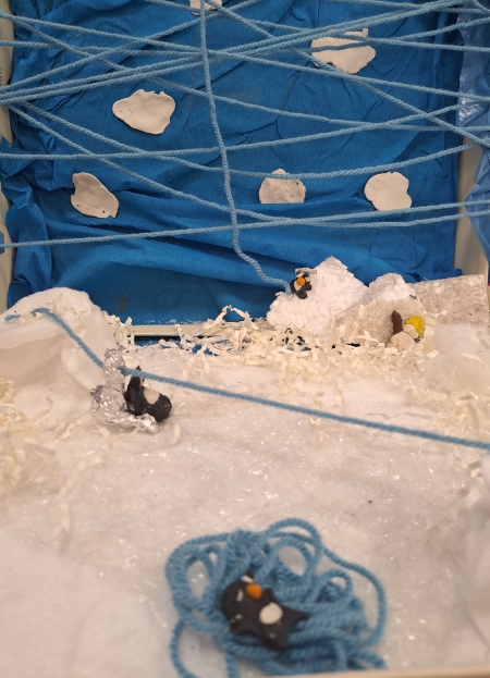 Kreatywne spotkanie z lekturą w kl. 2b