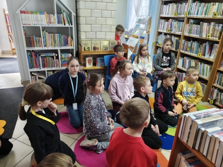 Klasa 1a odwiedziła Filię nr 3 Miejskiej Biblioteki Publicznej