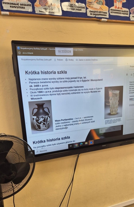 Projekt edukacyjny „Ekopaka” klasy 3a