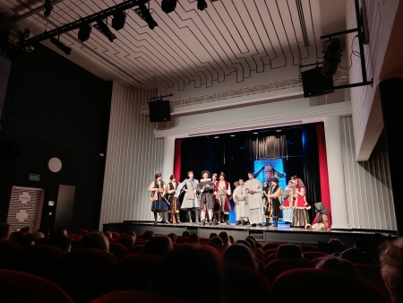 Klasa 7A w teatrze