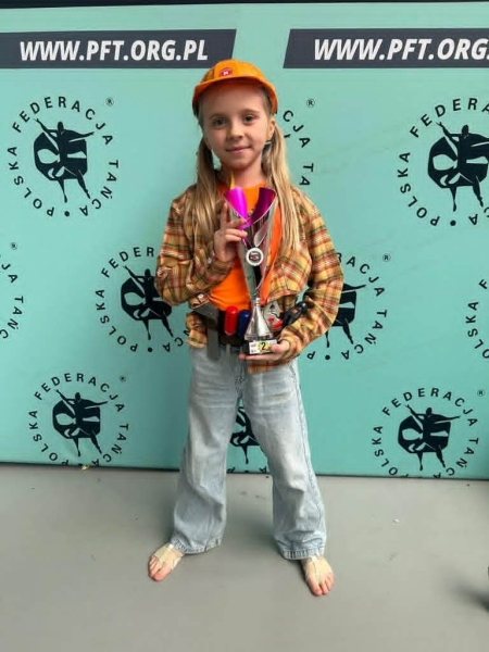 II miejsce Neli z klasy 2b w Mistrzostwach Mazowsza w Tańcu Sportowym 2026